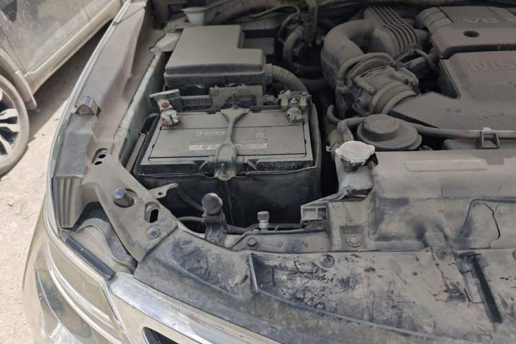 Used Nissan Patrol  Engine Bay Right