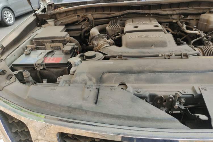 Used Nissan Patrol 2018 4.0L LinkedIn Edition Engine Bay Right