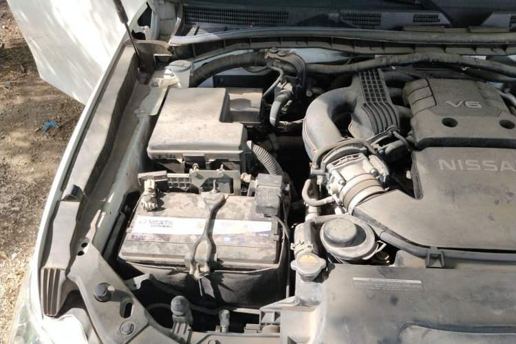 Used Nissan Patrol  Engine Bay Right