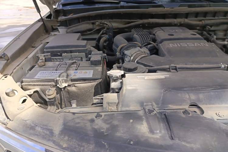 Used Nissan Patrol  Engine Bay Right