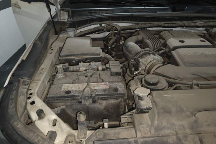Used Nissan Patrol 2018 4.0L Automatic 7-Seater Middle East Version Engine Bay Right