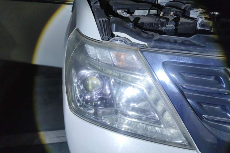 Used Nissan Patrol  Engine Bay Right