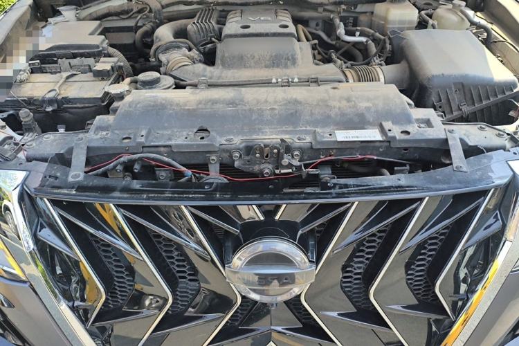 Used Nissan Patrol  Engine Bay