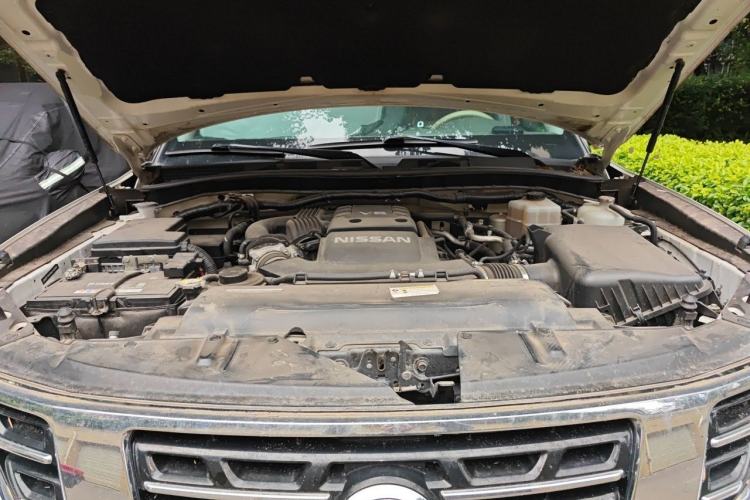 Used Nissan Patrol 2018 4.0L Flagship Model Engine Bay