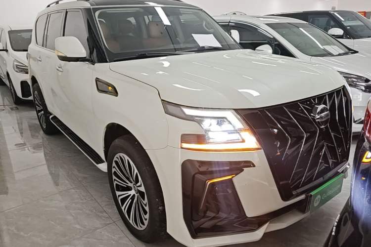 Used Nissan Patrol 2018 Y62 4.0 XE Middle East Exterior 1