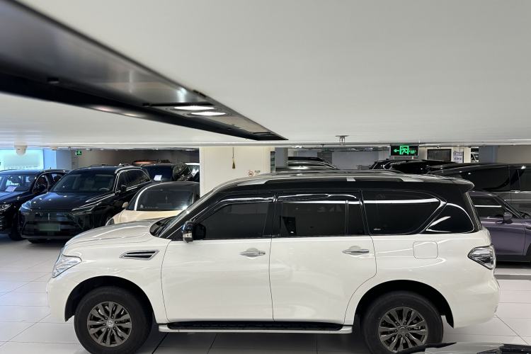 Used Nissan Patrol 2018 4.0L SE Middle East Version Exterior 2