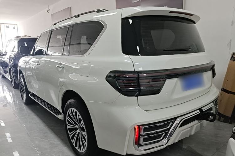 Used Nissan Patrol 2018 Y62 4.0 XE Middle East Exterior 2