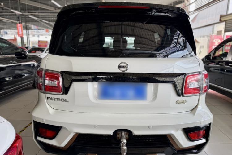 Used Nissan Patrol 2018 4.0L LinkedIn Edition Exterior 4