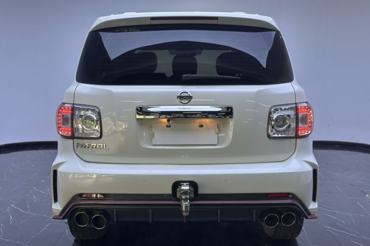 Used Nissan Patrol 2018 4.0L LinkedIn Edition Exterior 4