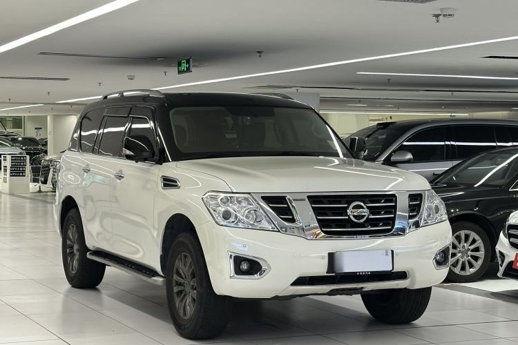 Used Nissan Patrol 2018 4.0L SE Middle East Version Exterior 5