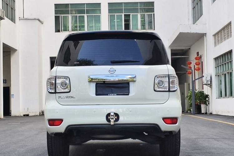 Used Nissan Patrol 2018 4.0L LinkedIn Edition Exterior 6