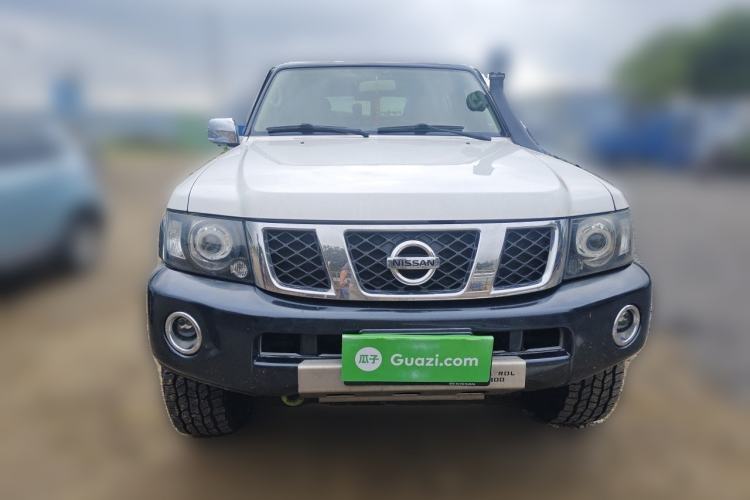 Used Nissan Patrol  Front