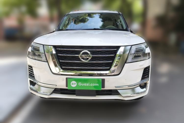 Used Nissan Patrol 2018 4.0L Platinum Edition Front