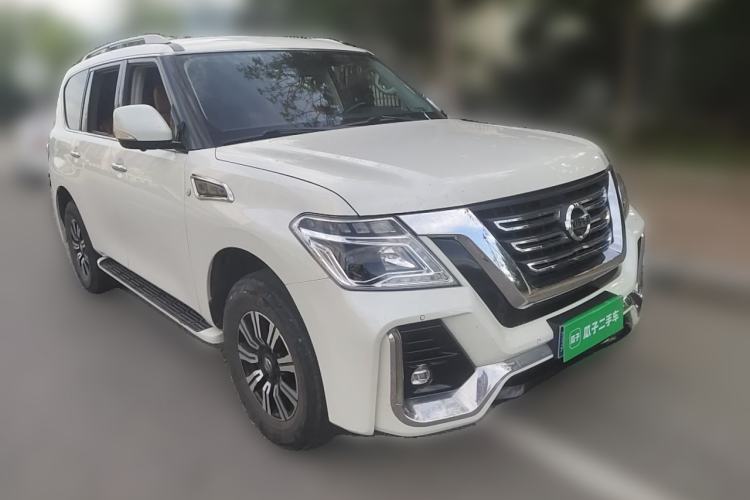 Used Nissan Patrol 2018 4.0L Automatic 7-Seater Middle East Version Front Right 45 Deg