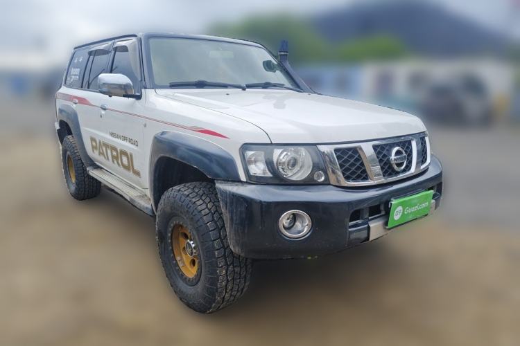 Used Nissan Patrol  Front Right 45 Deg