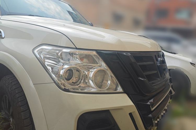 Used Nissan Patrol 2018 4.0L LinkedIn Edition Front Right 45 Deg
