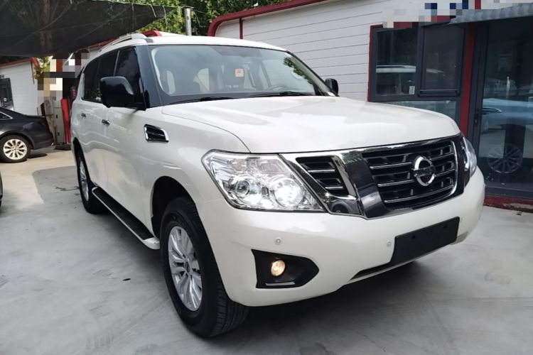 Used Nissan Patrol 2018 4.0L Automatic 7-Seater Middle East Version Front Right 45 Deg