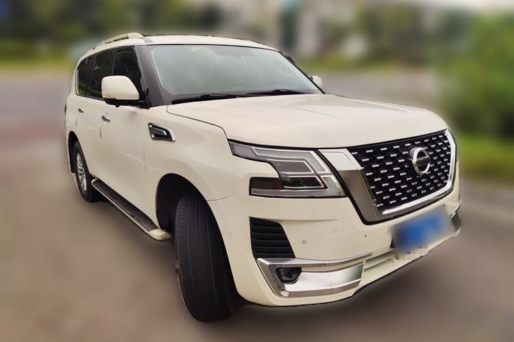 Used Nissan Patrol 2018 4.0L LinkedIn Edition Front Right 45 Deg