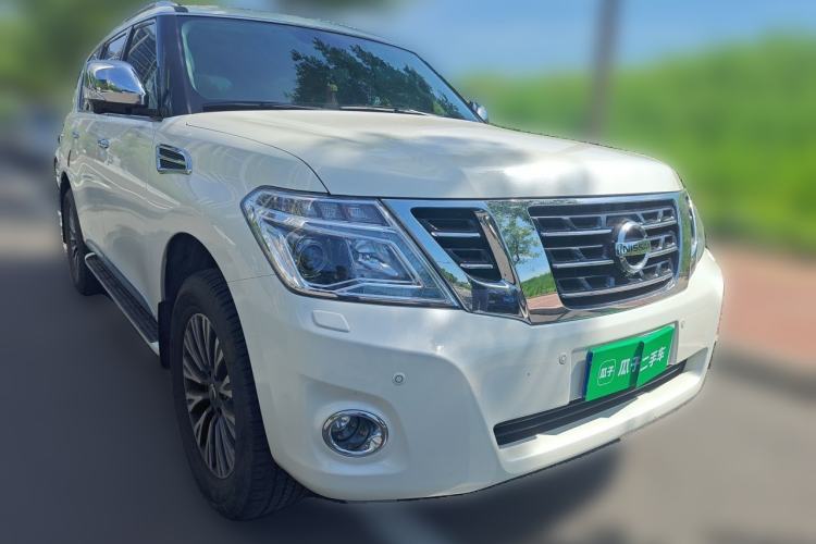 Used Nissan Patrol 2018 4.0L Platinum Edition Front Right 45 Deg