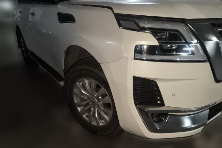 Used Nissan Patrol 2018 Y61 4.8L Automatic 5-Door Safari Middle East Front Right 45 Deg
