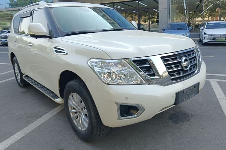 Used Nissan Patrol 2018 4.0L Automatic 7-Seater Middle East Version Front Right 45 Deg