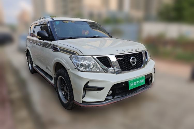 Used Nissan Patrol 2018 4.0L LinkedIn Edition Front Right 45 Deg