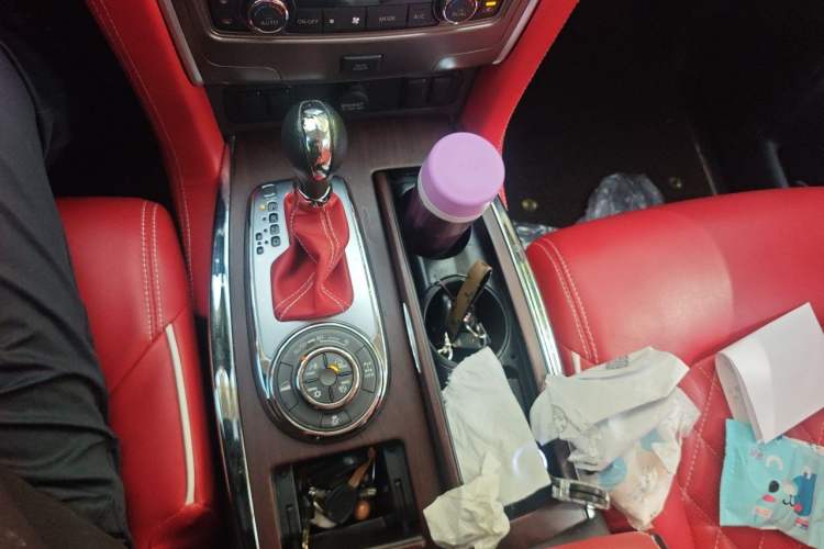 Used Nissan Patrol  Gear Lever