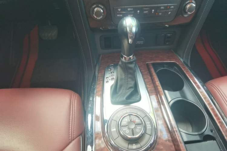 Used Nissan Patrol  Gear Lever