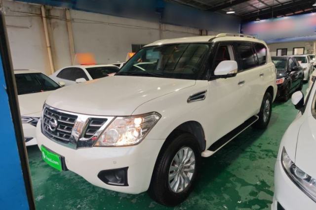 Ojetý Nissan Patrol 2018 Y62 4.0 XE Middle East