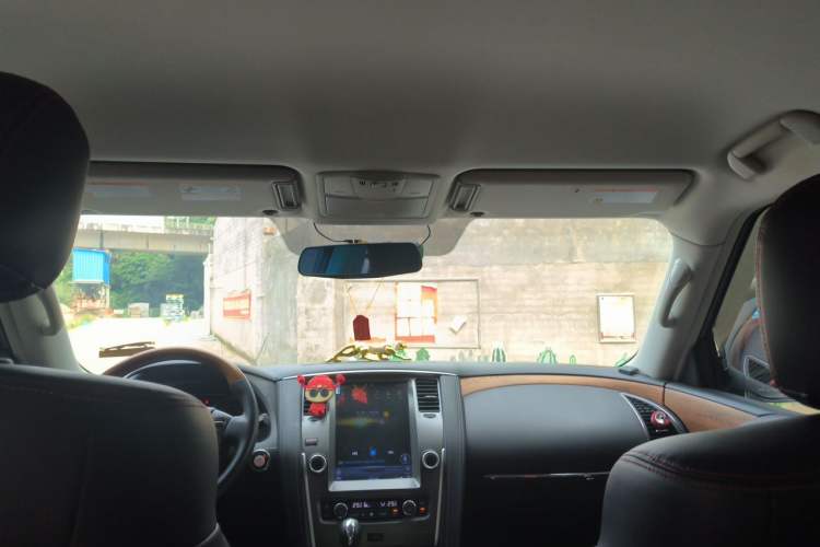 Used Nissan Patrol  Headliner