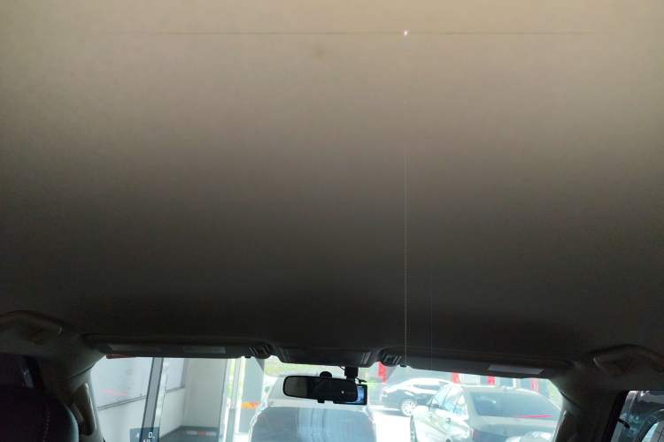 Used Nissan Patrol 2018 4.0L LinkedIn Edition Headliner