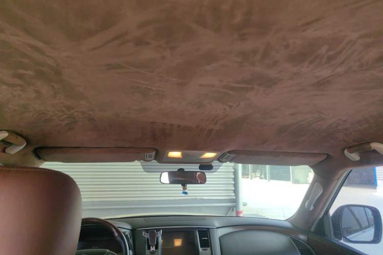 Used Nissan Patrol 2018 4.0L SE Middle East Version Headliner