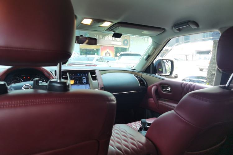 Used Nissan Patrol 2018 4.0L LinkedIn Edition Headliner