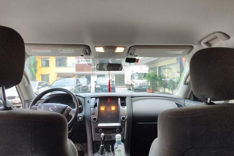 Used Nissan Patrol  Headliner
