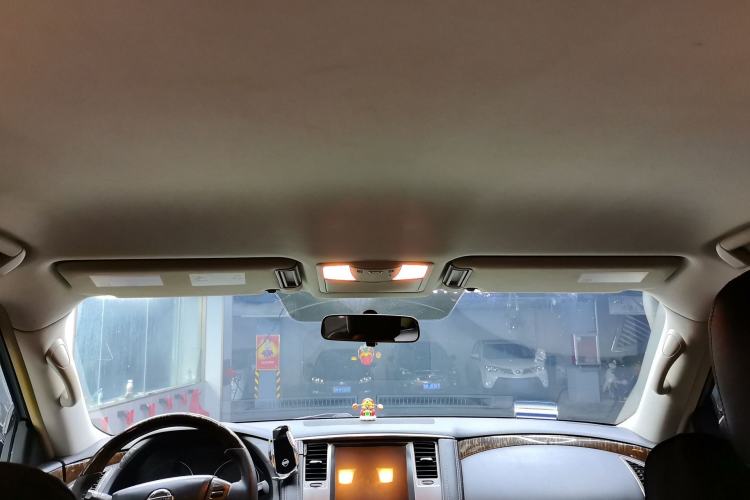 Used Nissan Patrol 2018 4.0L Automatic 7-Seater Middle East Version Headliner