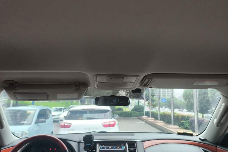 Used Nissan Patrol  Headliner