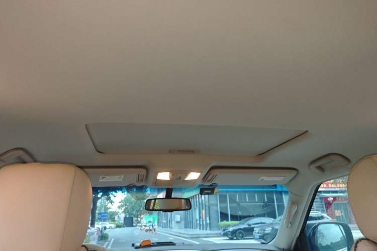 Used Nissan Patrol 2018 4.0L Flagship Version Headliner