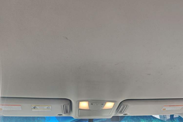 Used Nissan Patrol  Headliner