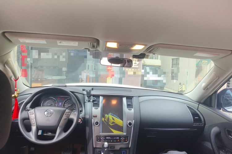 Used Nissan Patrol  Headliner