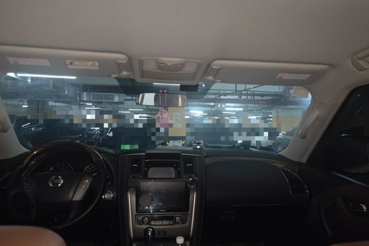Used Nissan Patrol 2018 4.0L Automatic 7-Seater Middle East Version Headliner