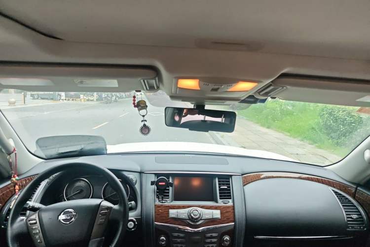 Used Nissan Patrol 2018 4.0L Flagship Model Headliner