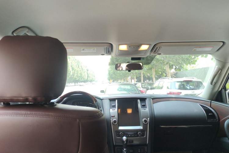 Used Nissan Patrol 2018 Y62 4.0 XE Middle East Headliner