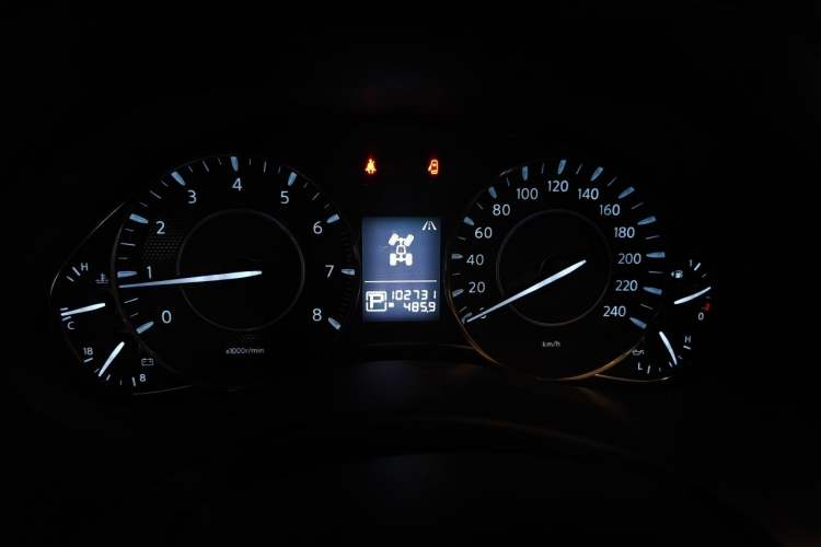 Used Nissan Patrol 2018 4.0L LinkedIn Edition Instrument Cluster