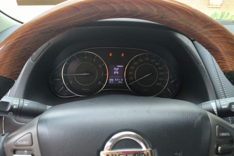 Used Nissan Patrol  Instrument Cluster