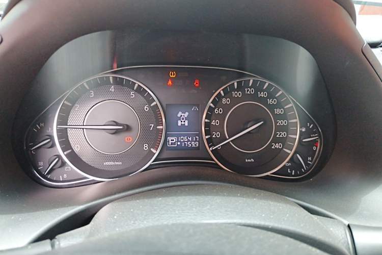 Used Nissan Patrol 2018 4.0L LinkedIn Edition Instrument Cluster