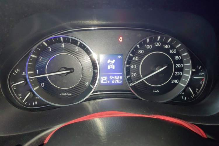 Used Nissan Patrol 2018 4.0L LinkedIn Edition Instrument Cluster