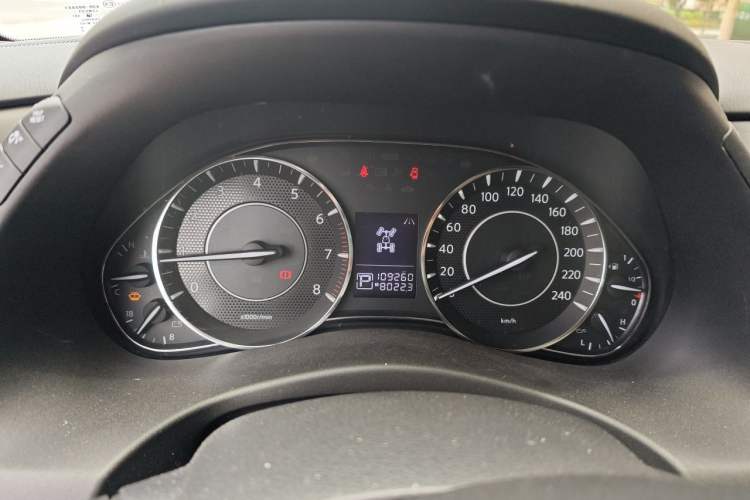 Used Nissan Patrol 2018 4.0L LinkedIn Edition Instrument Cluster