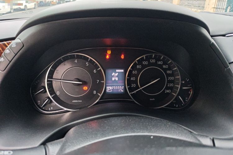 Used Nissan Patrol  Instrument Cluster