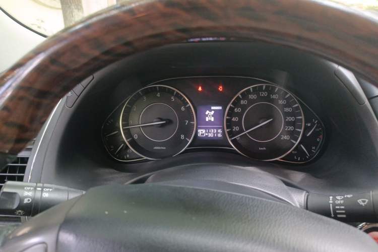 Used Nissan Patrol  Instrument Cluster