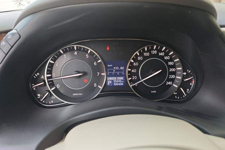 Used Nissan Patrol  Instrument Cluster